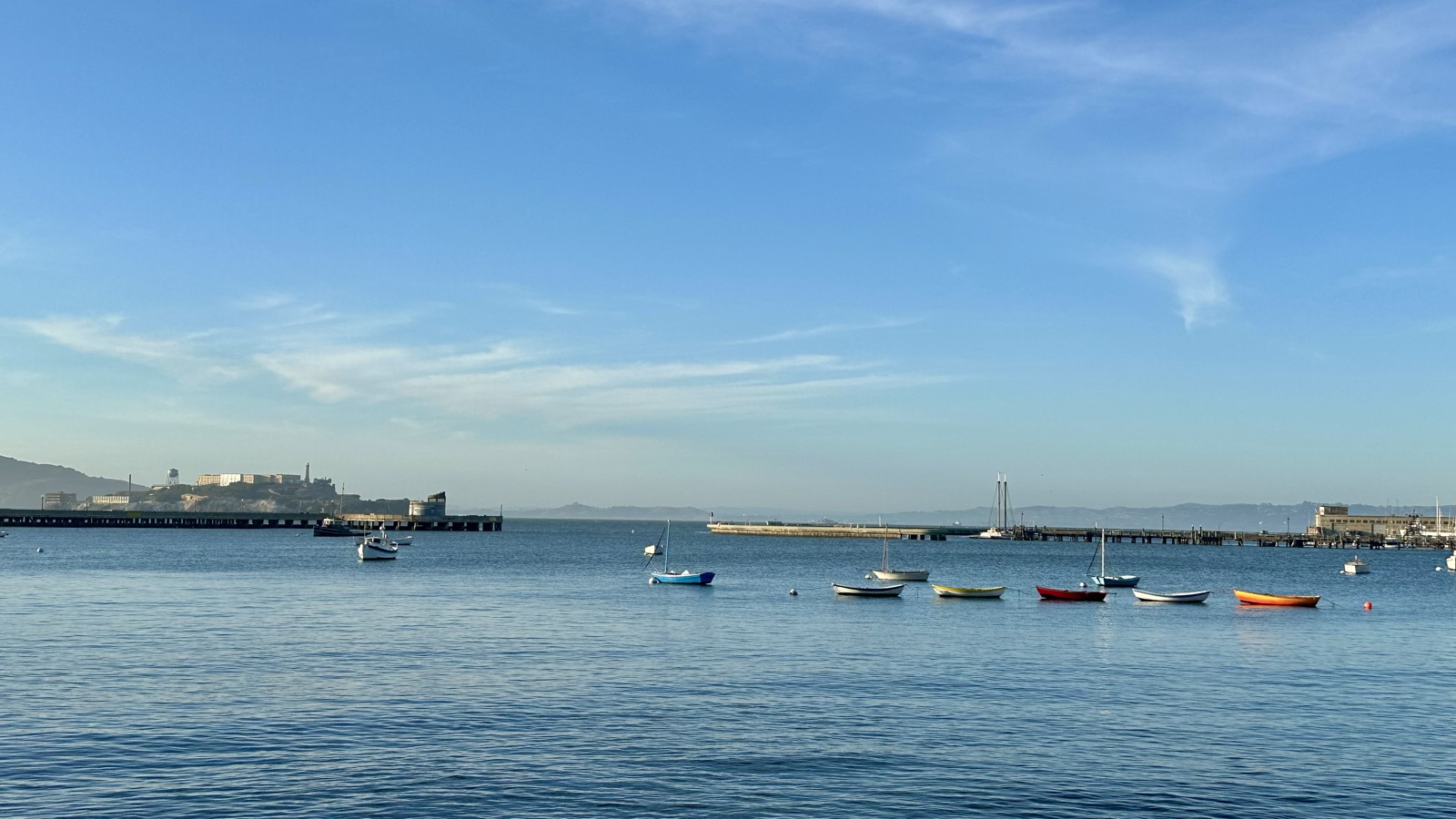 (37.8068842, -122.4254233) boats out on the bay, Alcatraz behind them